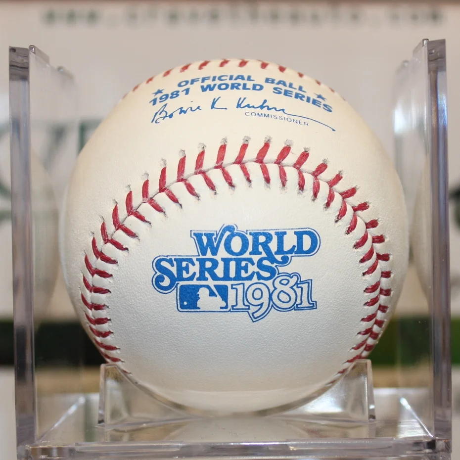 1981 World Series OML Baseball — Crave the Auto